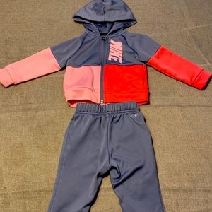 NIKE Toddler 2 Piece Track Suit